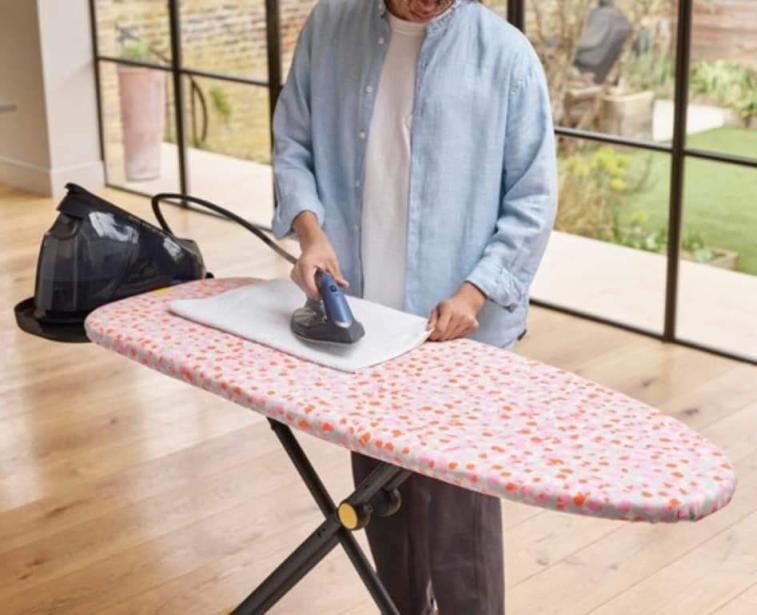 Bàn ủi Tefal Ixeo Power QT2022